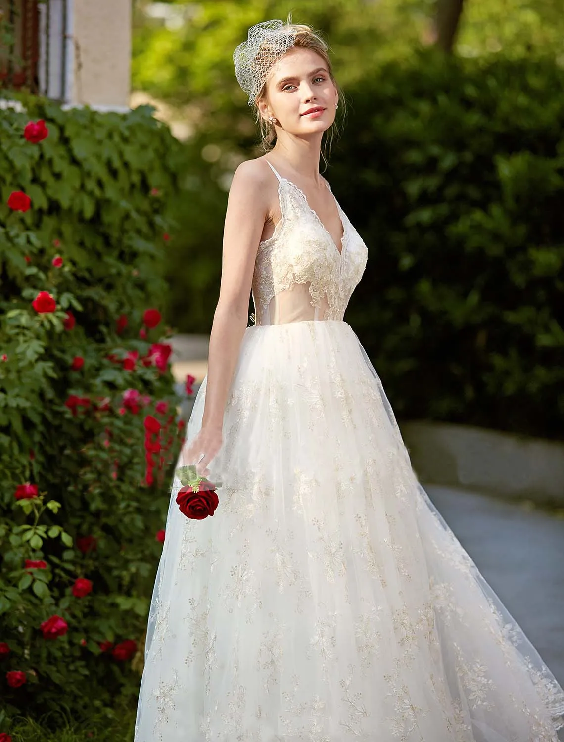 Beach Golden Lace Applique Wedding Dresses Sexy Illusion Wedding Gowns Backless Plus Size Long Bridal Dress