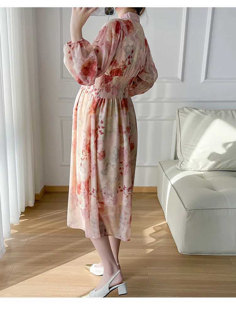 Maternity Dresses Japanese Style Pregnant Womens Spring Floral Dress Long Lantern Sleeve Fashion Printing Maternity Chiffon Dress Elegant Clothes 240412