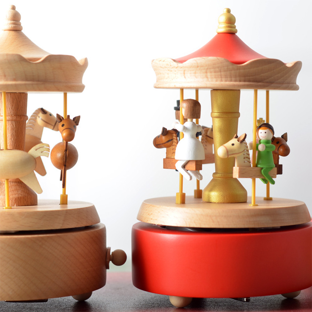 Wooden Carousel Music Box Rotating Windup Beech Musical Boxes Toy New Year Christmas Birthday Kid Gift Desktop Decoration