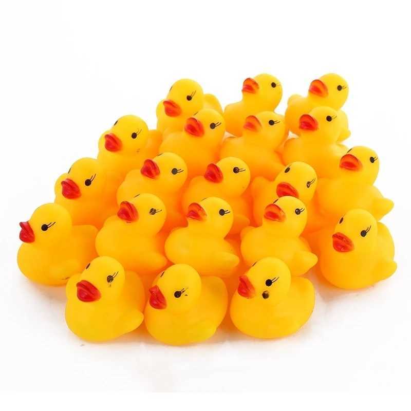 Bath Toys Cute Baby Kids Squeaky Rubber Small Ducks Baby Shower Water Toys for Baby Children Birthday Favors Gift 240413