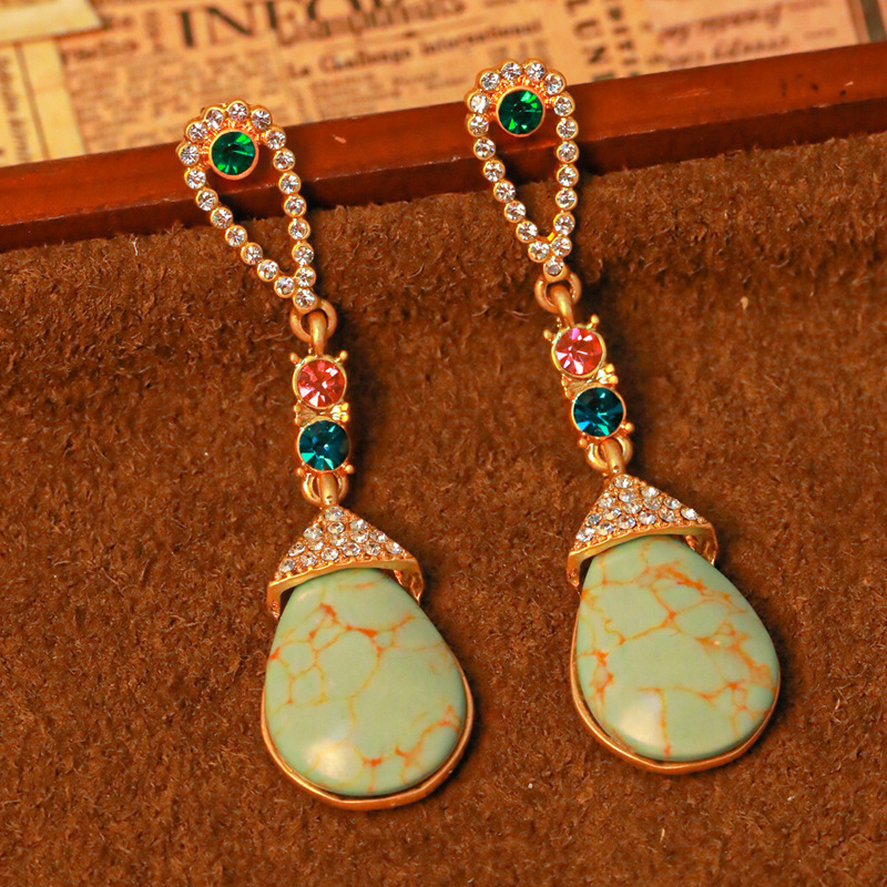Vintage glazen paleis oorbellen edelsteen ingelegd met diamant koper vergulde turquoise oorbellen middeleeuwse sieraden nieuw ontwerp dj-04