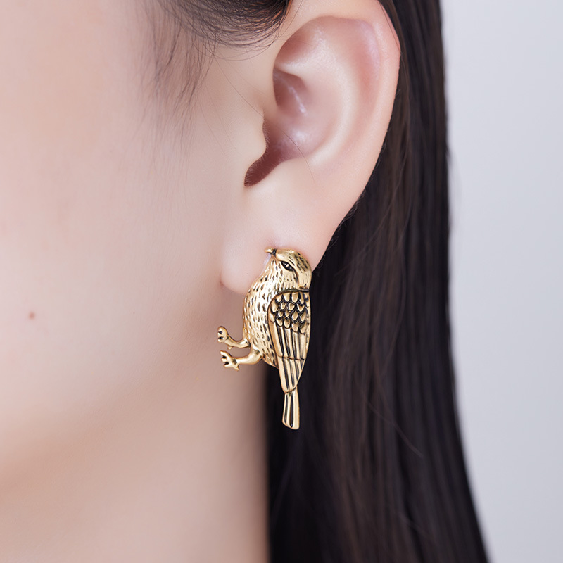 Boucles d'oreilles de la mode canaries avec des poteaux d'oreille en or noir luxe de haut niveau de luxe Bijoux médiéval nouveau design DJ-08