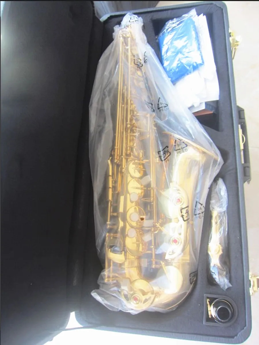 Goldener Altaxophon mit Mundstücksaxa E-Flat Music Instrument Professionell bester Qualität YAS-62