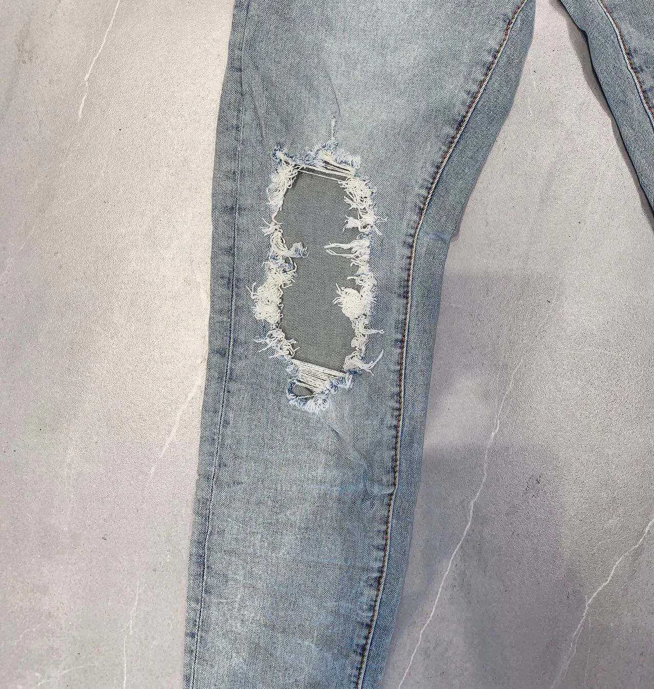 Nowa wysokiej jakości fioletowa marka 1 1 2024 Slim Fashion Jeans High Street Raped Old Dżinsy