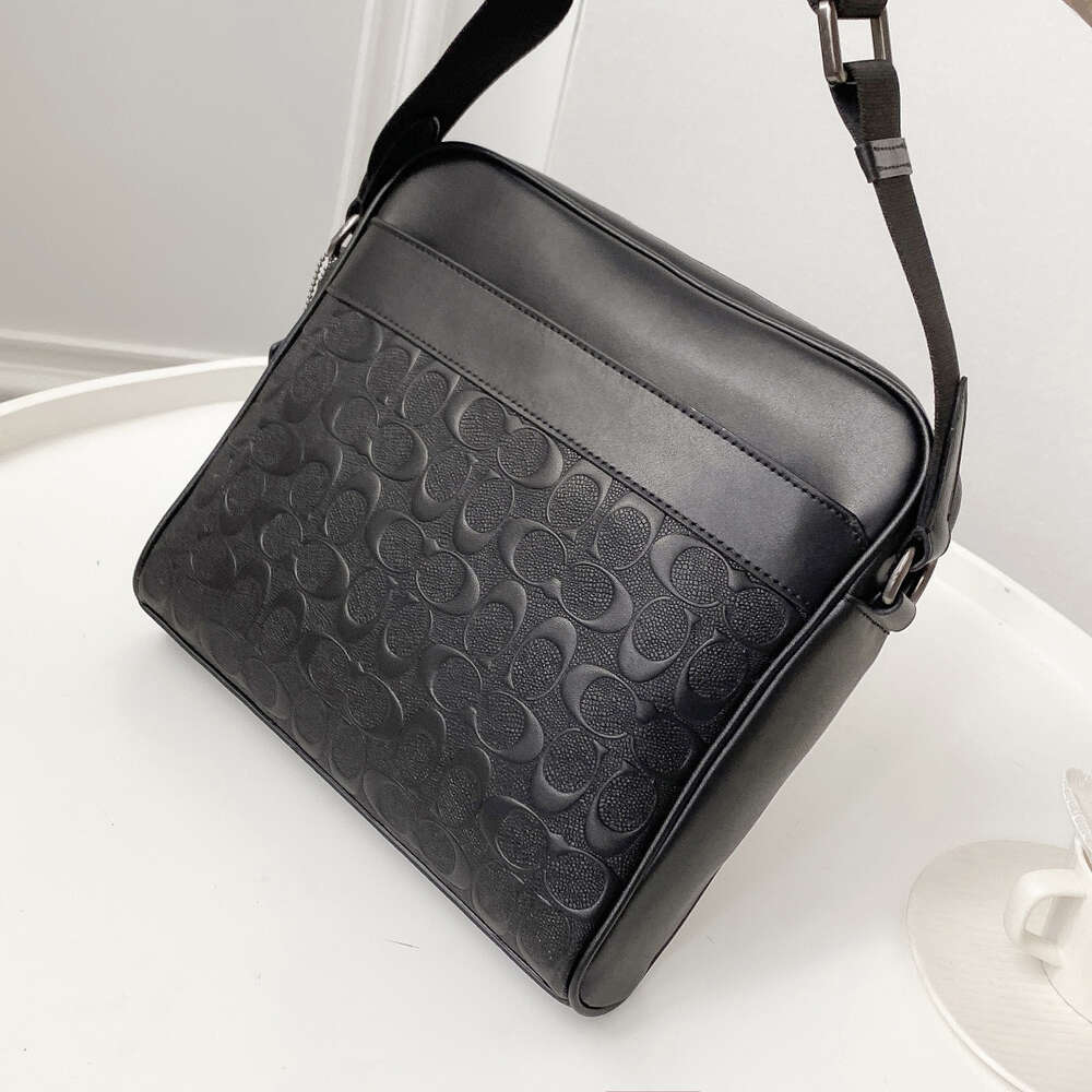 Il designer di borsette di marca vende borse da donna con sconto al 65% nuovo piccolo sacchetto classico pilota con cerniera a una spalla in pelle incrociata