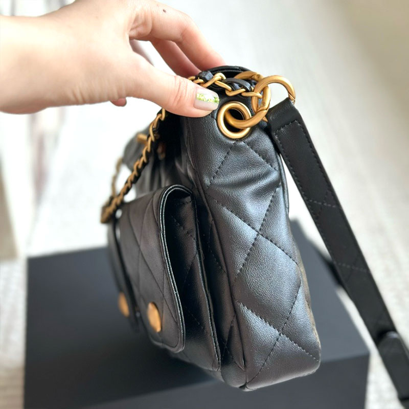 Modedesigner väska en axelinformation perfekt typ av supermjuk kohud kan hålla hållbar texturstorlek25x18 cm hippie väska