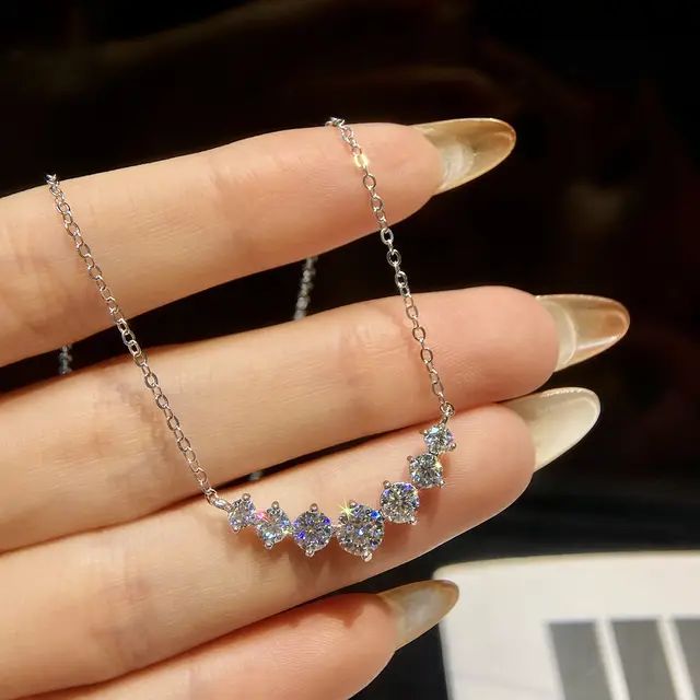 Fine Jewelry Twin Heart Halo Shape Diamond Moissanite Pendant Necklaces 925 Sterling Silver Chain For Women Engagement