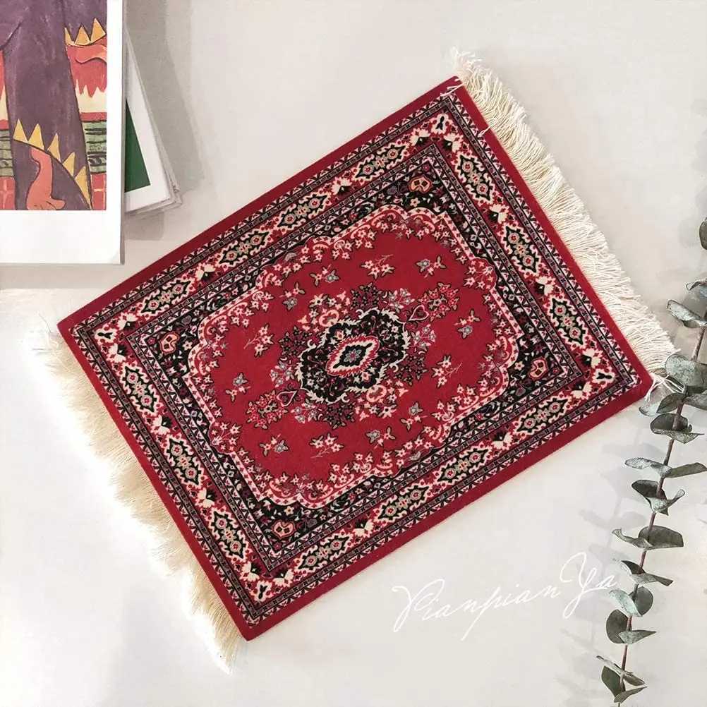 Myse podkładki nadgarstka spoczywa perska mini tkaninowa mata dywana z flingowym stołem domowym dekoracje