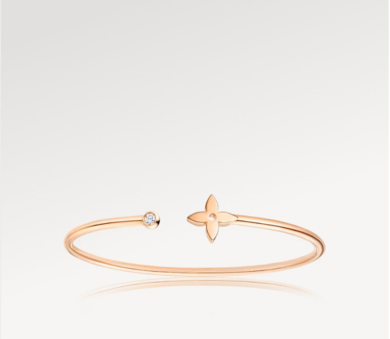 Braccialetti designer classici Bangles di moda di alta qualità Donne Gioielli in acciaio inossidabile Bracciale aperto Bracciale d'oro in oro rosa in argento