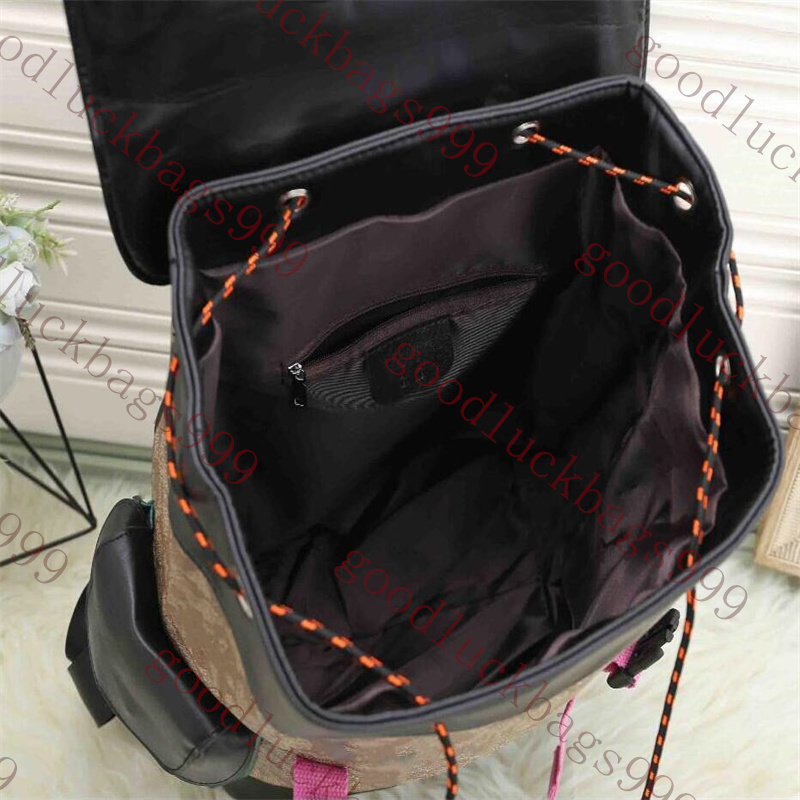 Classic Designer Backpack Luxury Designer Designer Backpack Style Totes Handbag Womens Men Schoolbag Backpacks Fashion Letter Book Bag Lady Travel Outdoor Sac