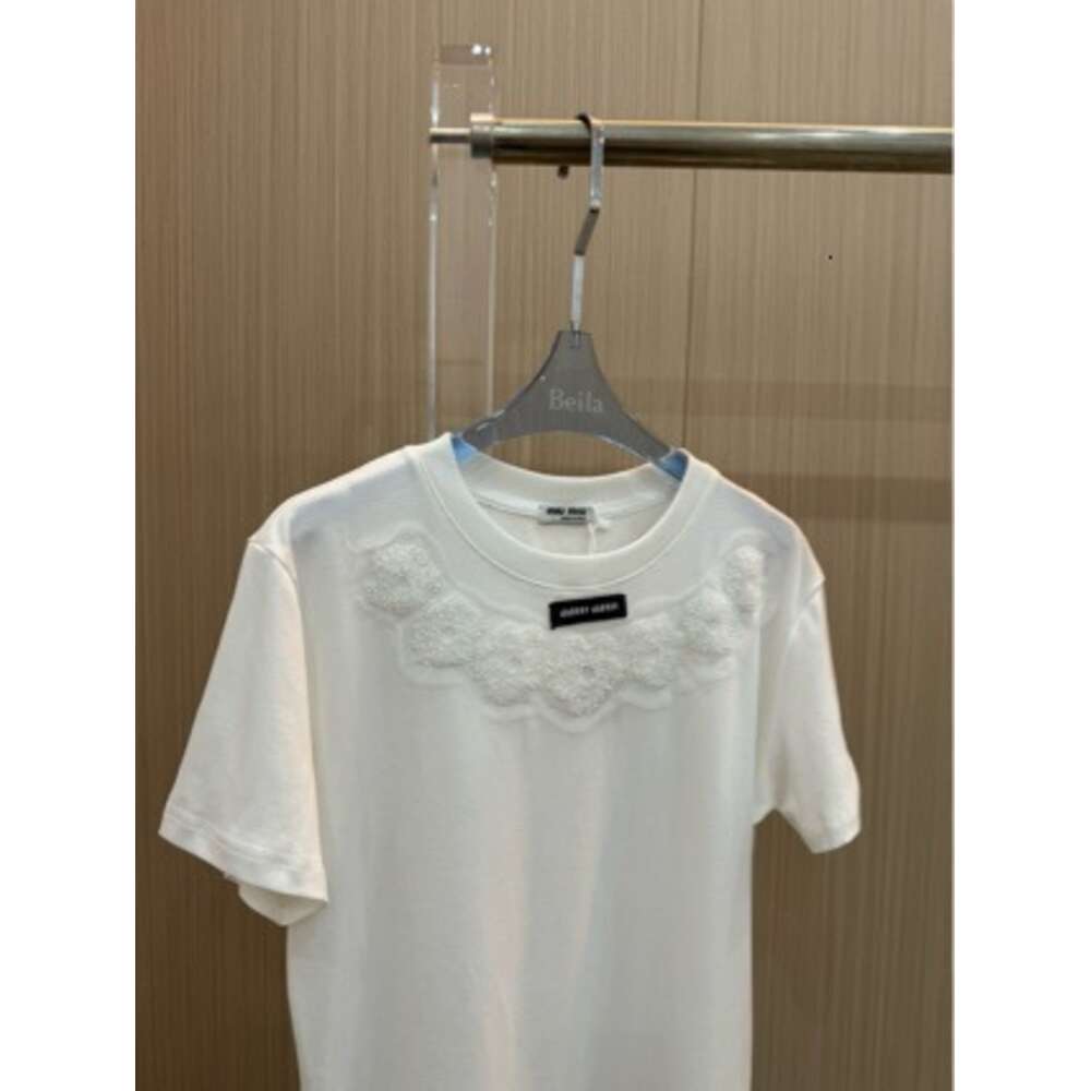 デザイナーKK24 Tシャツ小さなネームプレートロゴと軽い豪華な刺繍の花の丸いネック短袖ヘビーデューティメッシュネイルビーズ
