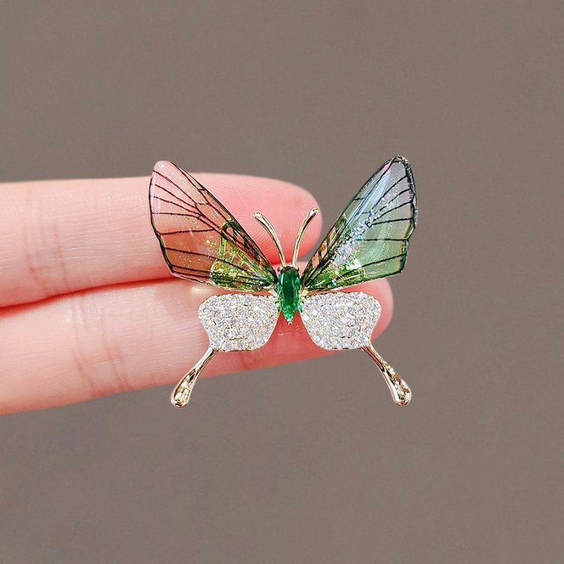 Accessori Designer Accettature a farfalla Pin donne Pins Green Crystal Insect Insect METALE DEGNI DI GIOCCHI