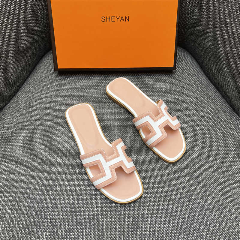 Oran Sandals Summer Leather Slippers Genuine Leather Suitable for 2024 new womens summer flat bottomed flip flops fashionable color blocking internet red sli HF20