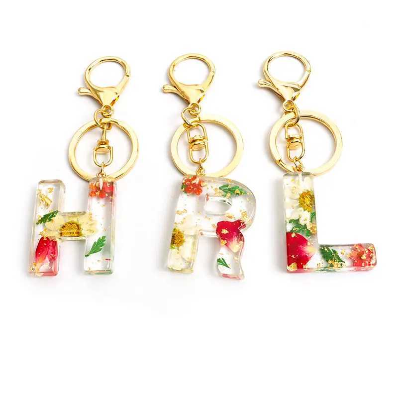 Keychains Lanyards Exquisite Dried Flower A-Z Letter Resin Keychain Creative Glitter 26 Initial Alphabet Keyring Women Handbag Accessories Gifts