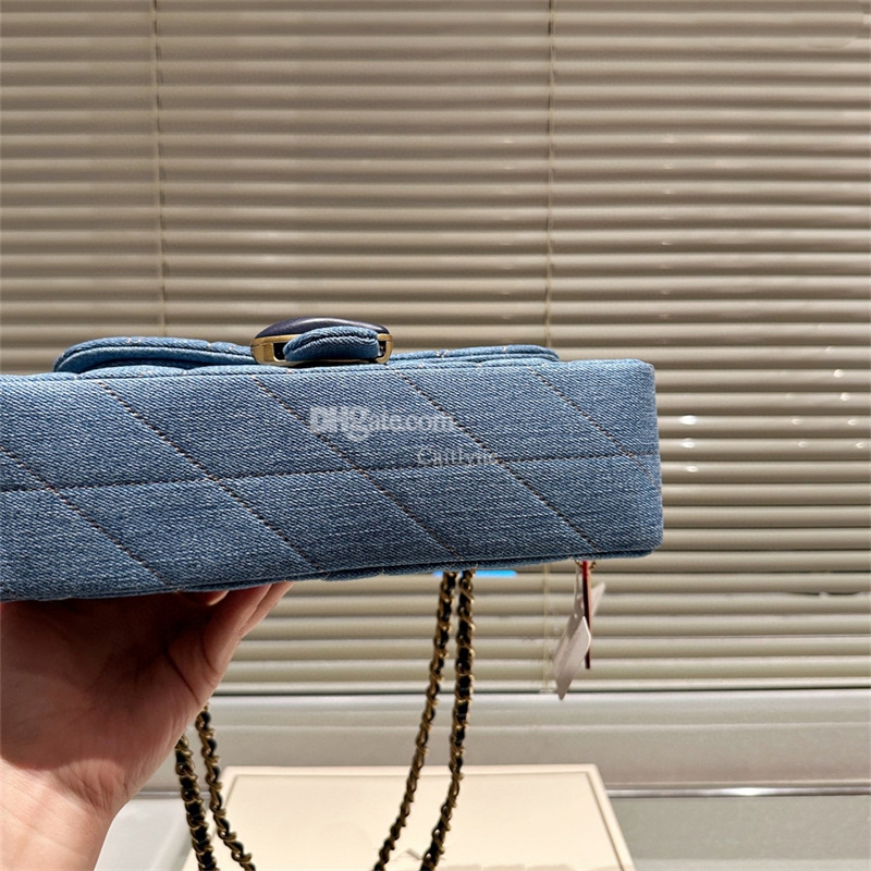 2024 Yeni Tasarımcı Denim Çantalar Toybu Tote Çanta Kadınlar İçin Lüks Bel Çantası Otabby Çapraz Vücut Çantası Tüm Siyah Moda Omuz Çantası Klasik Serseri Paket Çanta Crossbody Bag