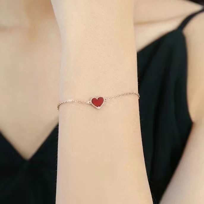 Designer V Golden Van Love Necklace Womens Heart Peach Armband Collar Chain Thicked Plating 18K Rose Gold Red Jade Marrow