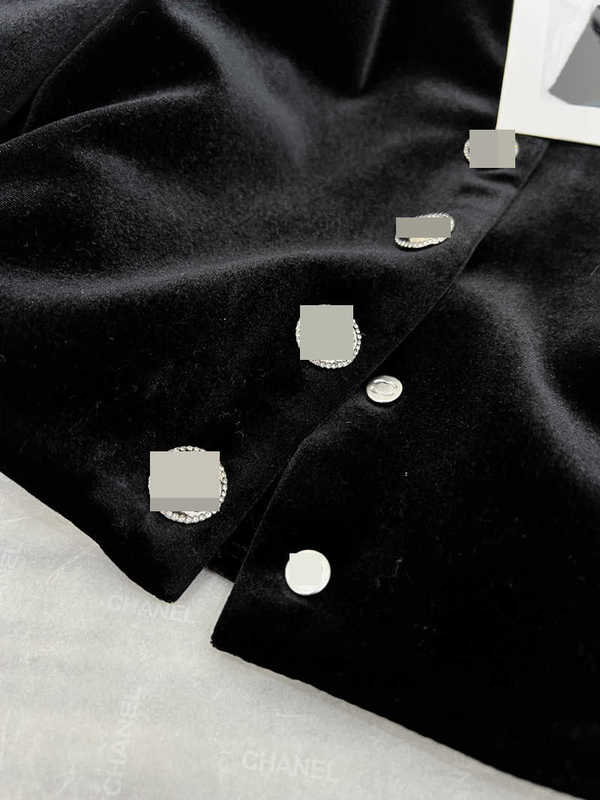 Damesjacks Designer South Oil Double Breasted Small Top 2024 Nieuwe manchet Splitte Silk Velvet Geurige jas voor Winter Women Ux5i