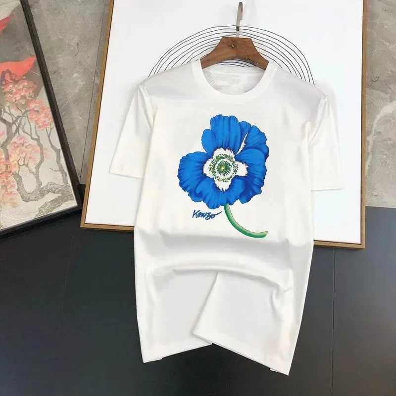 T-shirt féminin plus taille en coton T-shirt France Marque de luxe Femme hommes Tston Tshirt T-shirt féminin Fleurs surdimensionnées Tee Vêtements Winterl2403