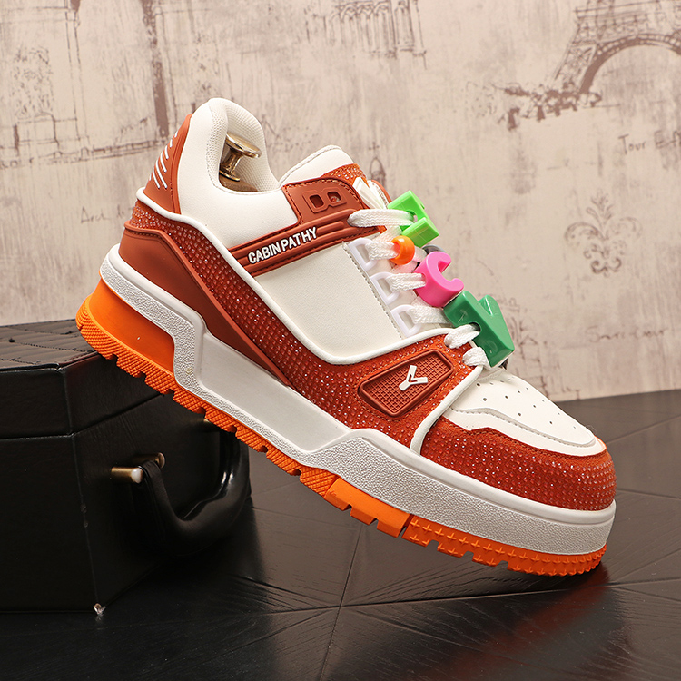 Nieuwe mannen Wit oranje strass patroon alle match merk schoenen causale flats loafers sport wandelende sneakers zapatos hombre