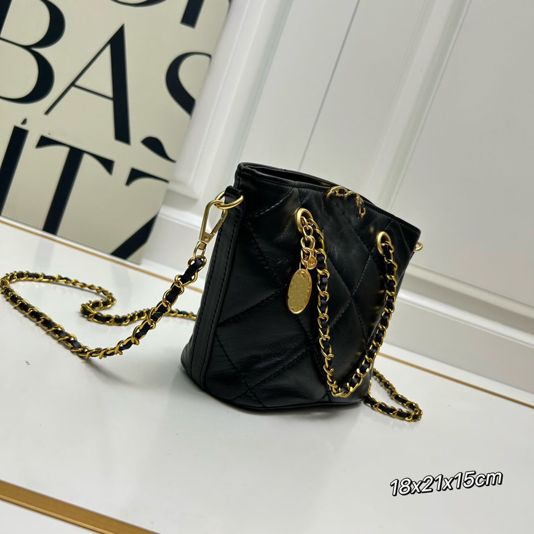 Fårskinn Chanells Bucket Bag designer kvinnor halloween crossbody väska handväska lady kedja plånbok bärbar kropp sommar kvinnors mode mångsidiga axelväskor