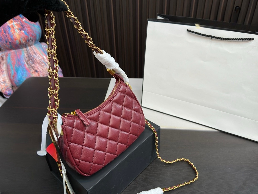 Korean Fashion Lattice Shoulder Small Bag Women's Messenger Small Square Chain Hand Bag Wholesale Pu Ladies Handbag