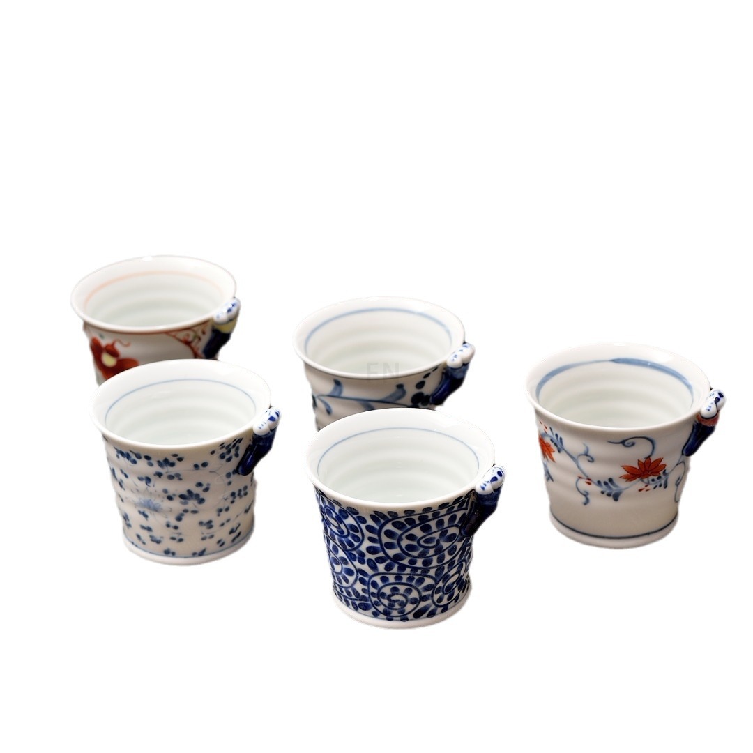 Kaffe- och tekoppar Set 5-stycken Japan Hand Made Five Guest Cup Gift Box Festival Gift Japanese Te Cup Simple Manual Ceramics