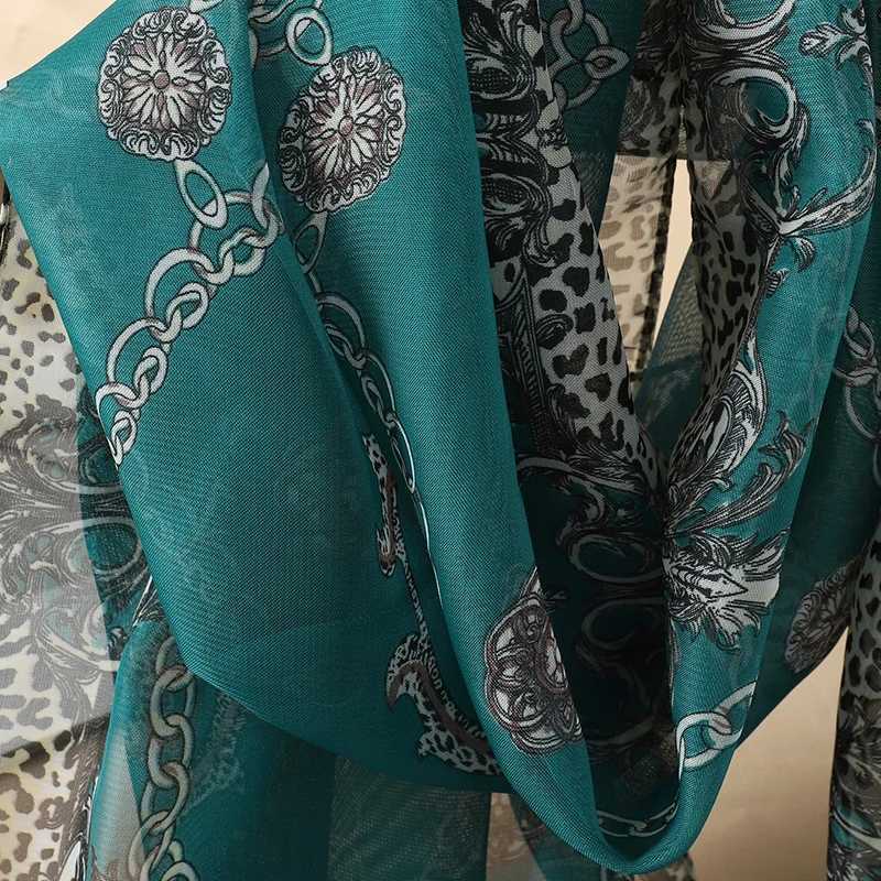 Sjalar Ny modetryck design Kvinnor Silk Scarf Shawl Elegant pannband Bekväm bandage Bodband Chiffon Muslim Packaging Scarfl2404