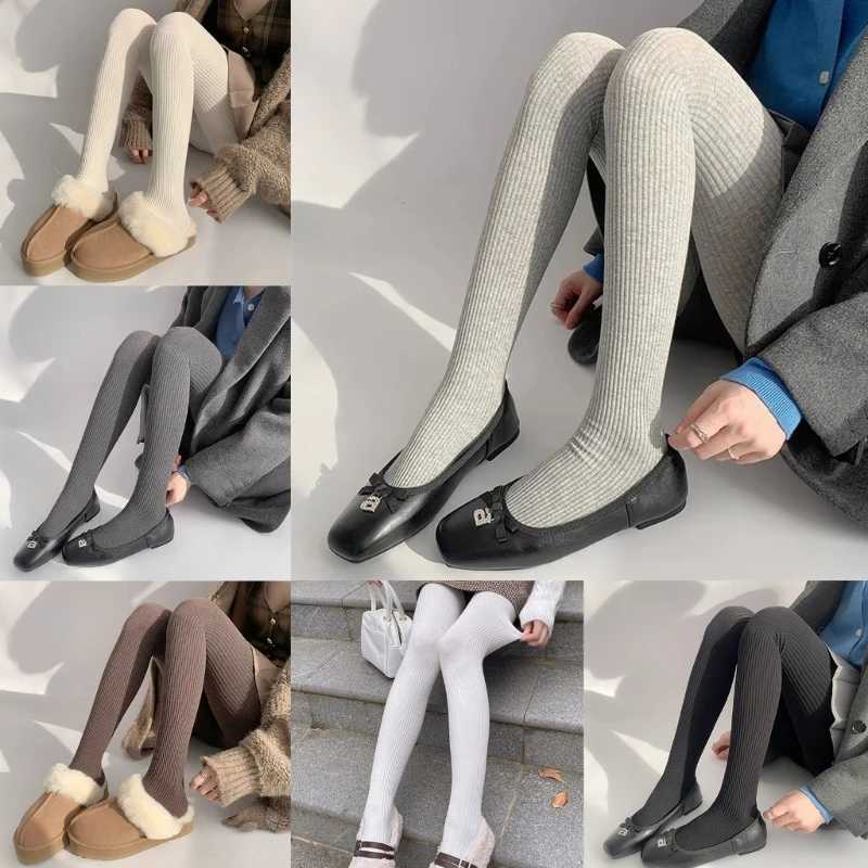 Сексуальные носки Женщины зимняя осень сплошной цвет вертикальные полосатые трусики.