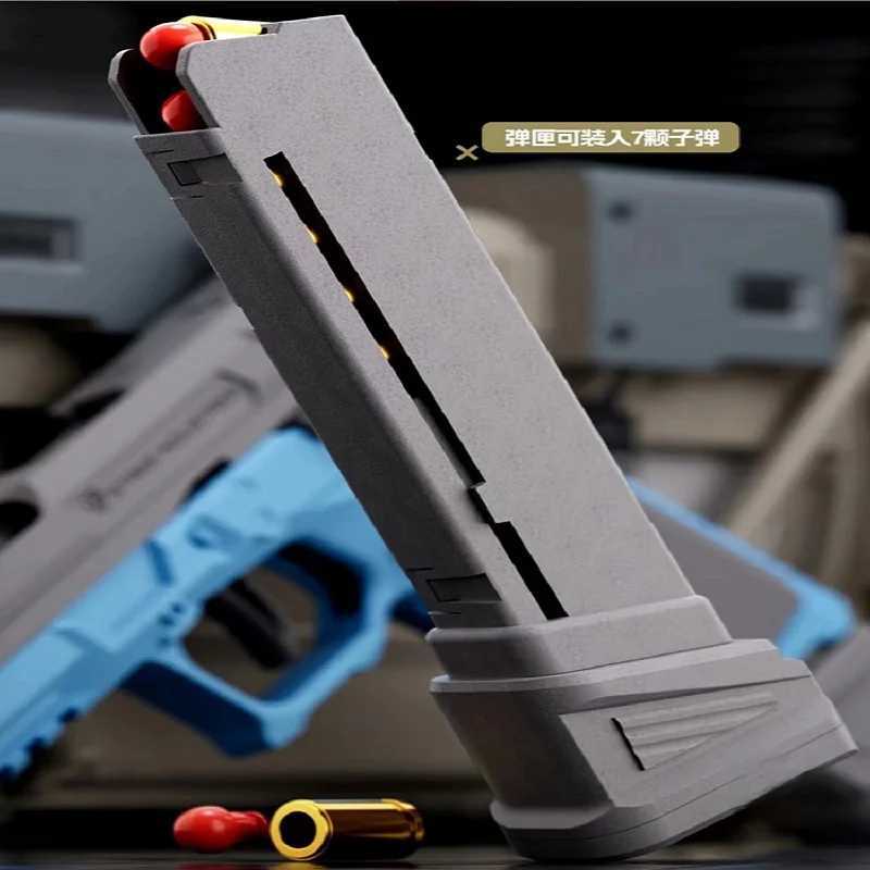 Gun Toys G17 Pistol Can Repeated Shot Ejection Soft Bullet Gun Mechanical Repeating Childrens Toy Pistol Gift 240416