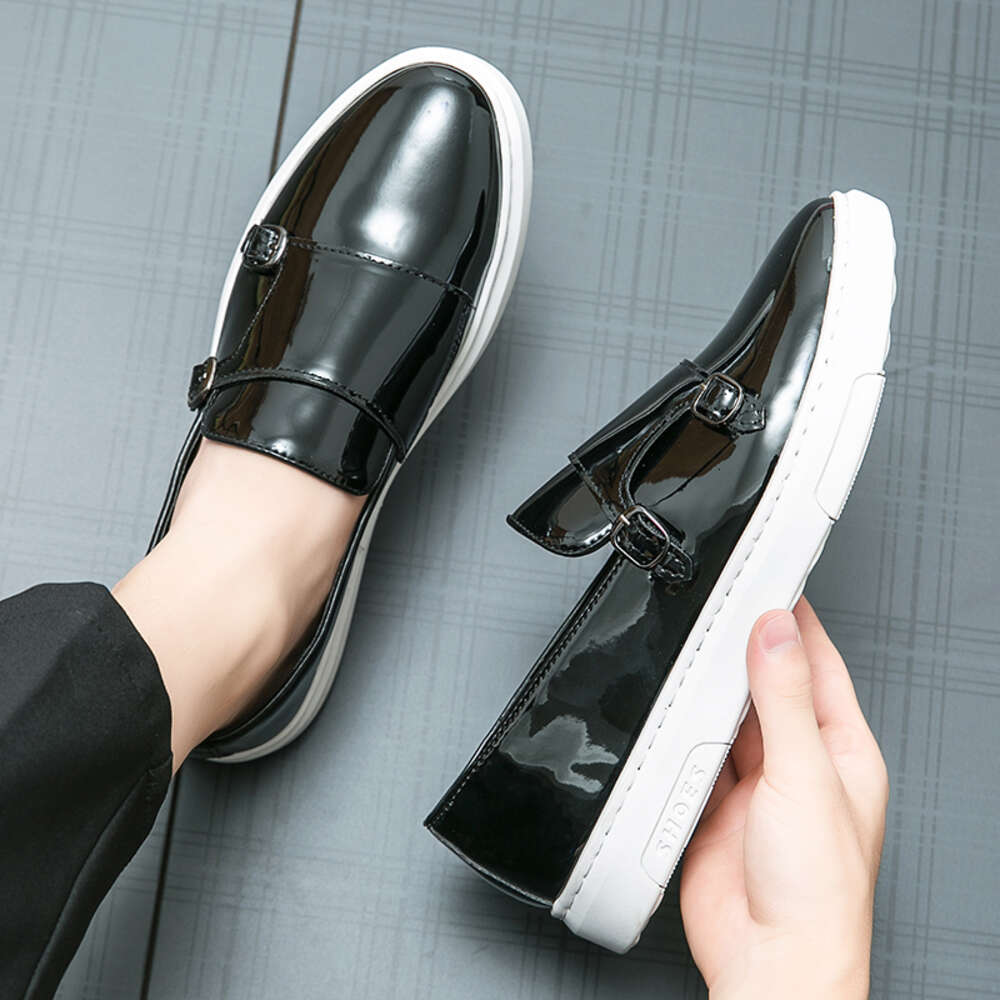 2024 New Loafers for Business Slip-on Shiny Double Buckle Monk Shoes Black Men Patent Leather Party Dress Shoe