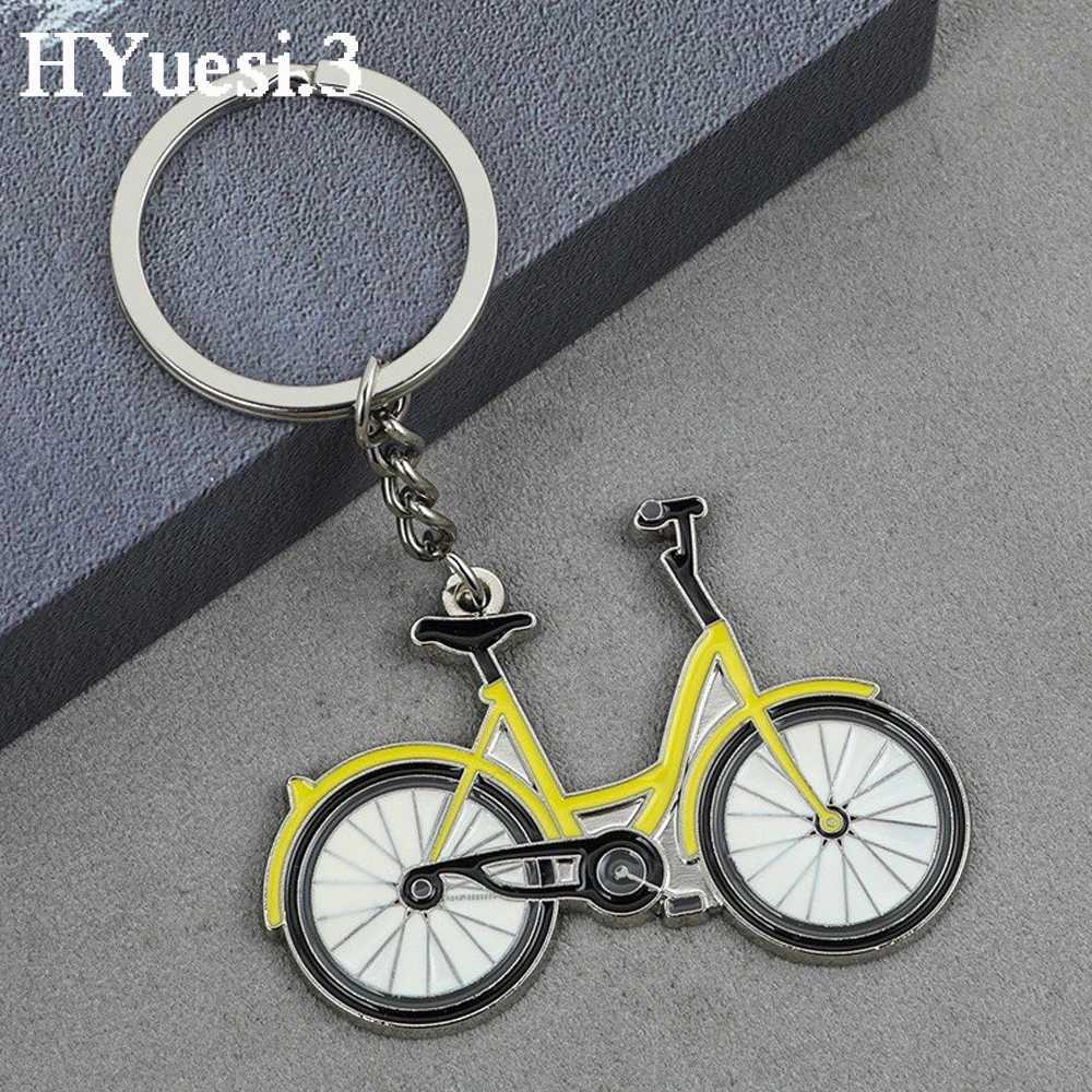 Keychains Lanyards Creative Bicycle Pendant Pendre Keychain Style Metal Bike Key Anneau Men Men Purse Decor Decord Cadeaux d'anniversaire D240417