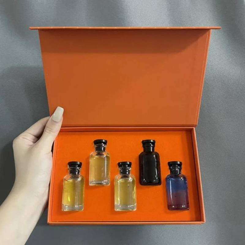 Top perfume set High quality men's and women's perfume spray gift box French brand is suitable for any fast aging skin Incense