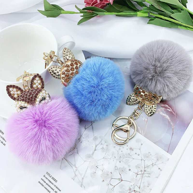 Tornari percorsi da portachiavi Peluga Mini Fox Keimchain Intarsia di Rhinestone Accessori sacchetti morbidi pellicce Fluffy Chiave anelli Chiave Auto Decorazione a sospensione D240417