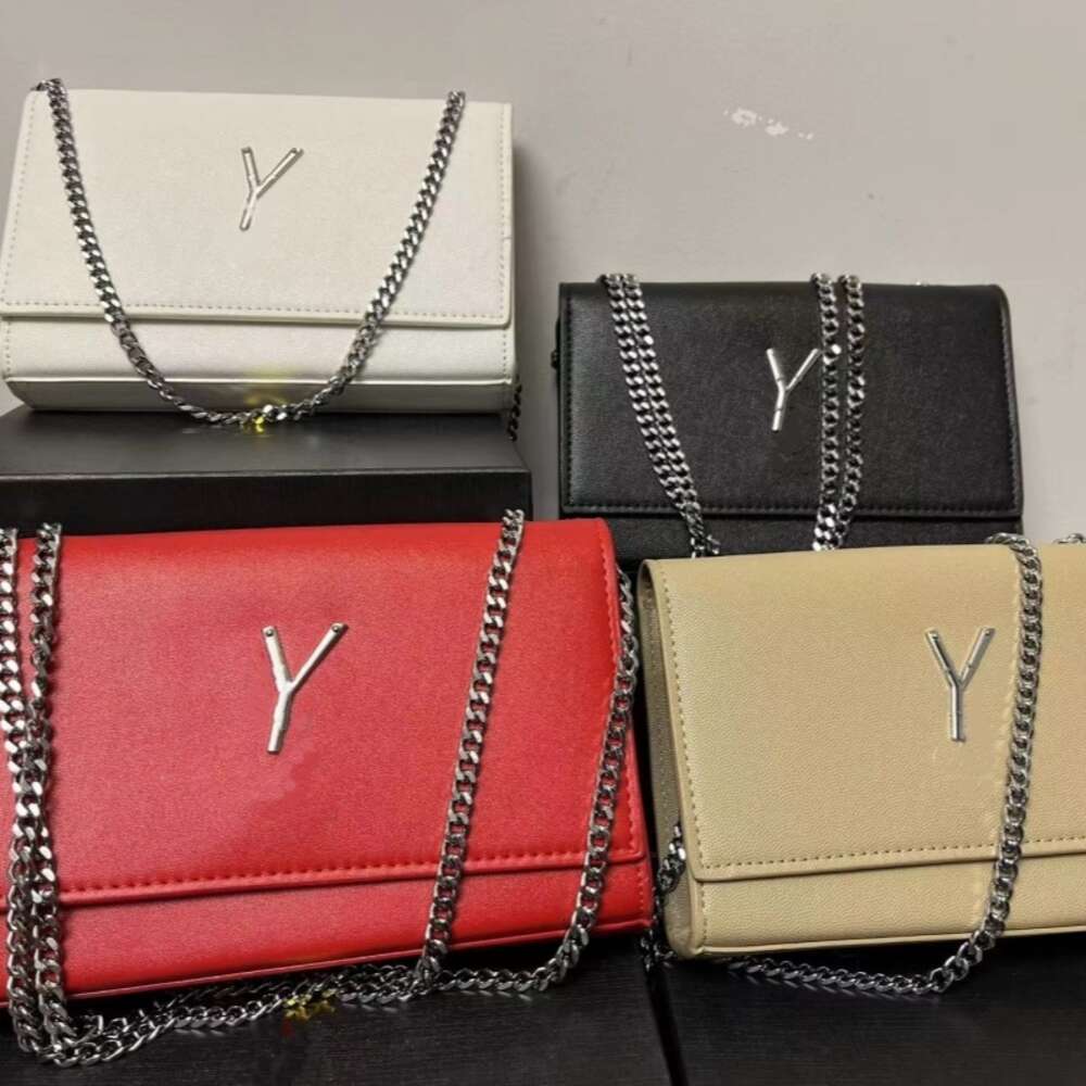 Handväska designer säljer kvinnors märkesväskor till 50% rabattljus lyx och avancerad textur handväska för kvinnor ny axelväska populär