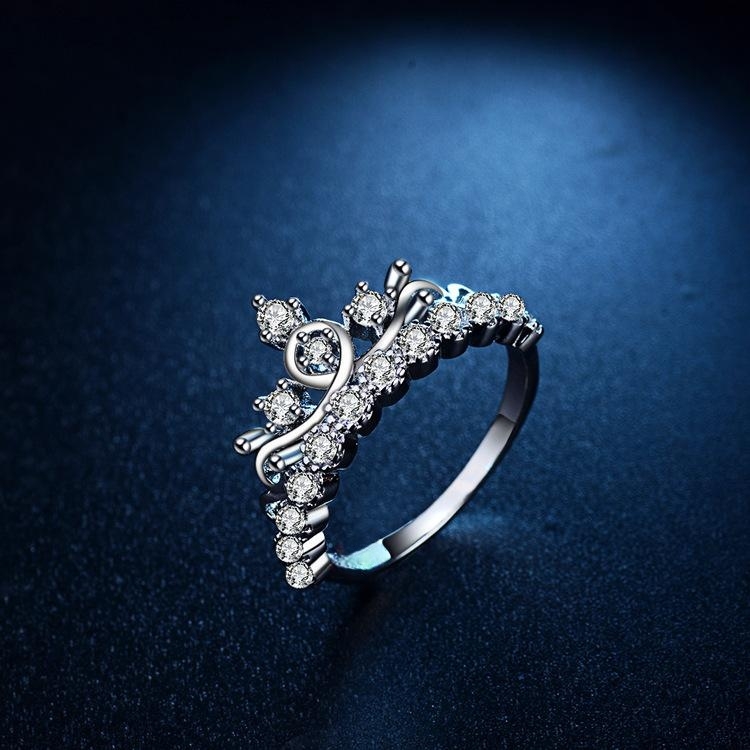 S925 Crown Ring Women's Sterling Silver Japonais et coréen bijoux de bijoux de diamant simulé