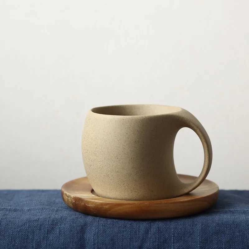 Tazze di tazze di caffè in ceramica e piattino semplici tazze d'acqua da 220 ml la colazione bereggiatura di avena tazza squisita tazza di tè pomeridiane di compleanno 240417
