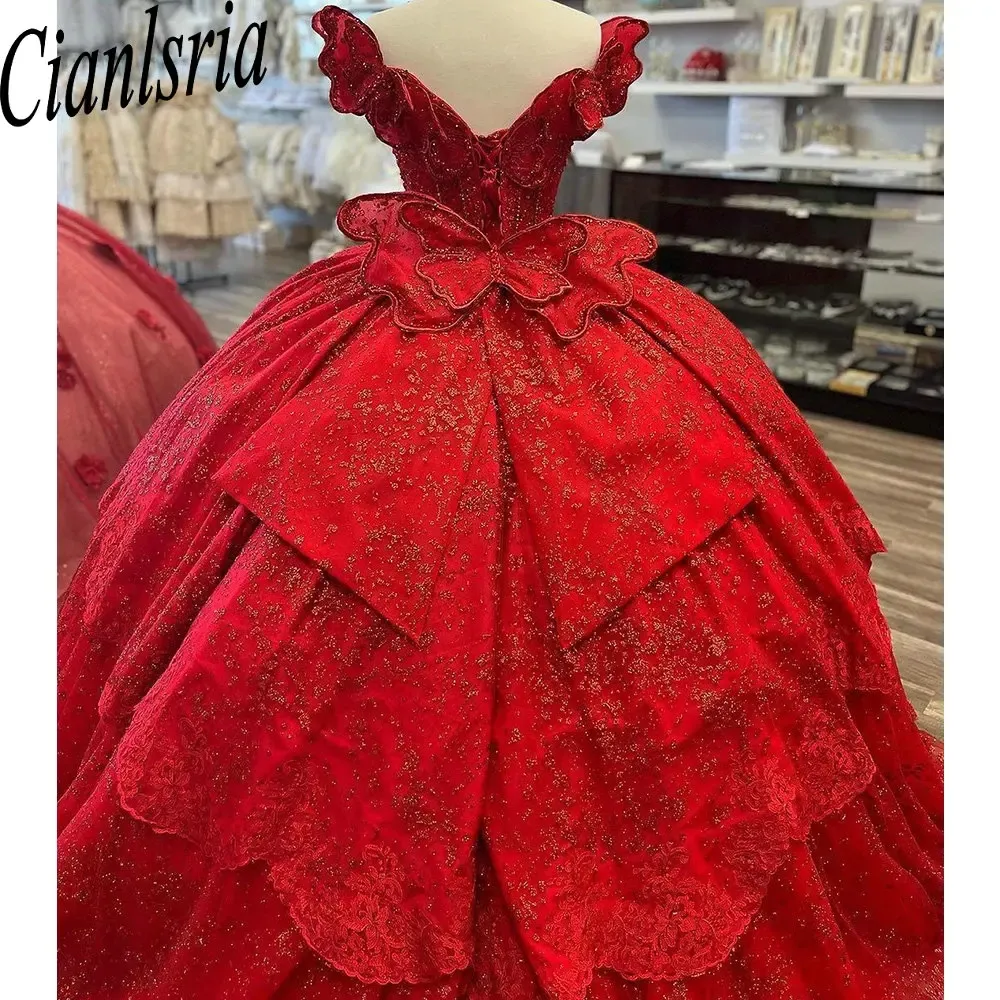 Red Glitter Crystal Binceing Quinceanera vestido de vestido de bola do ombro 3D Butterfly Bow Corset vestidos de 15 Anos