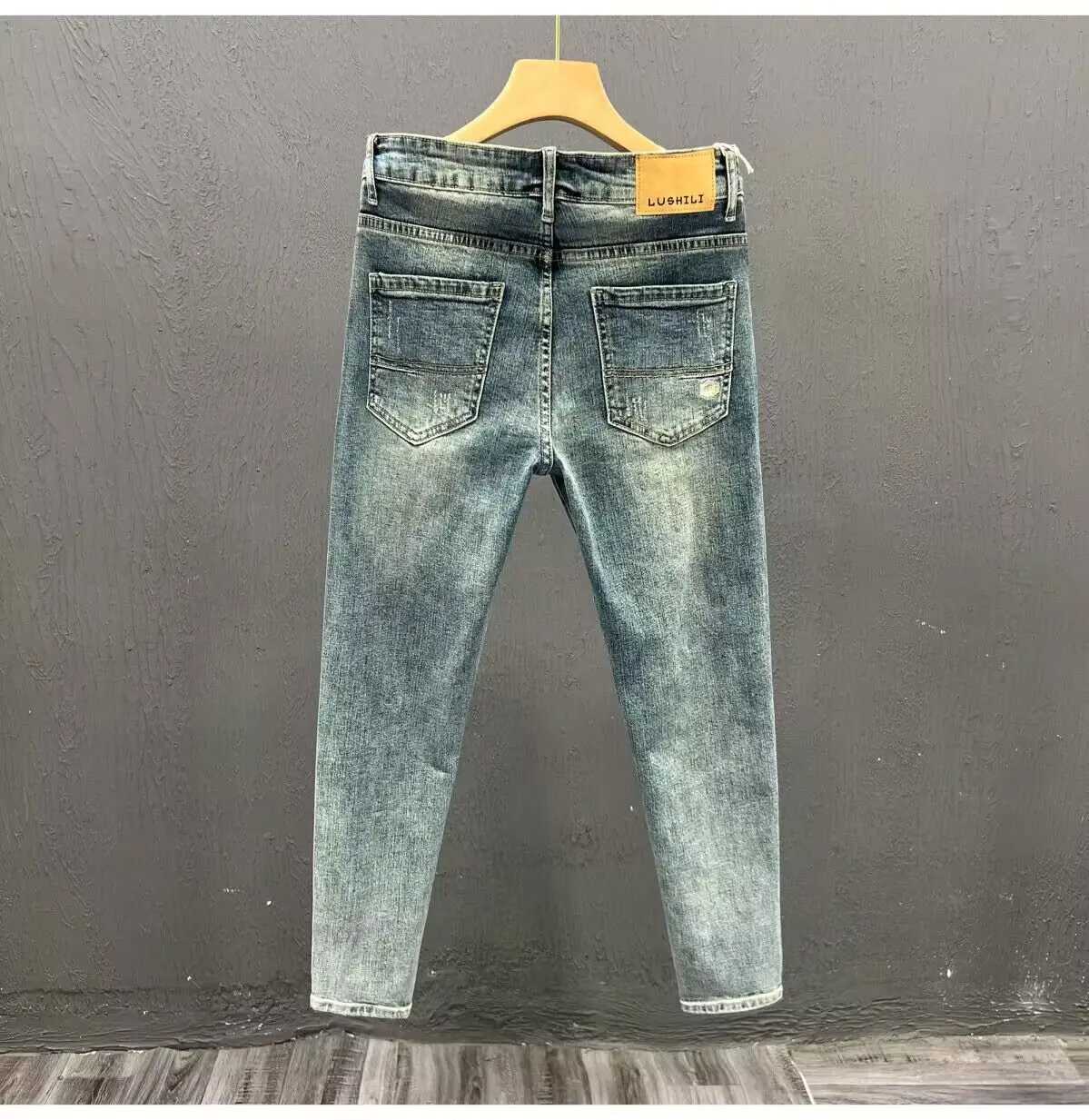 Jeans masculin coréen vêtements de luxe pour hommes minces pantalon de jean décontracté déchiré pour le printemps automne skinny streetwear streetwear soft d240417