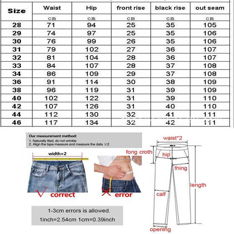 Jeans maschile dritte white white style denim pantaloni sottili lunghi pantaloni da uomo pantaloni stampa quattro stagioni più dimensioni 40 42 d240417