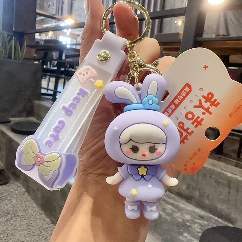 Star de petite fille de lapin originale Lulu Keychain Cute Girl Sac mignon décoration suspendue Creative Stationery Store Keychain