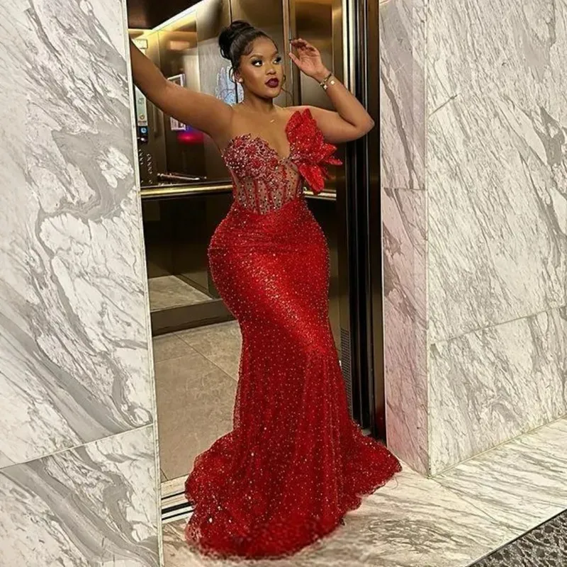 Plus Size Red African Girls Prom Dresses Shiny Sequins Beaded Unique Tiered Decor Women Formal Gowns Sweep Train Mermaid Second Reception Engagement Dress CL3083
