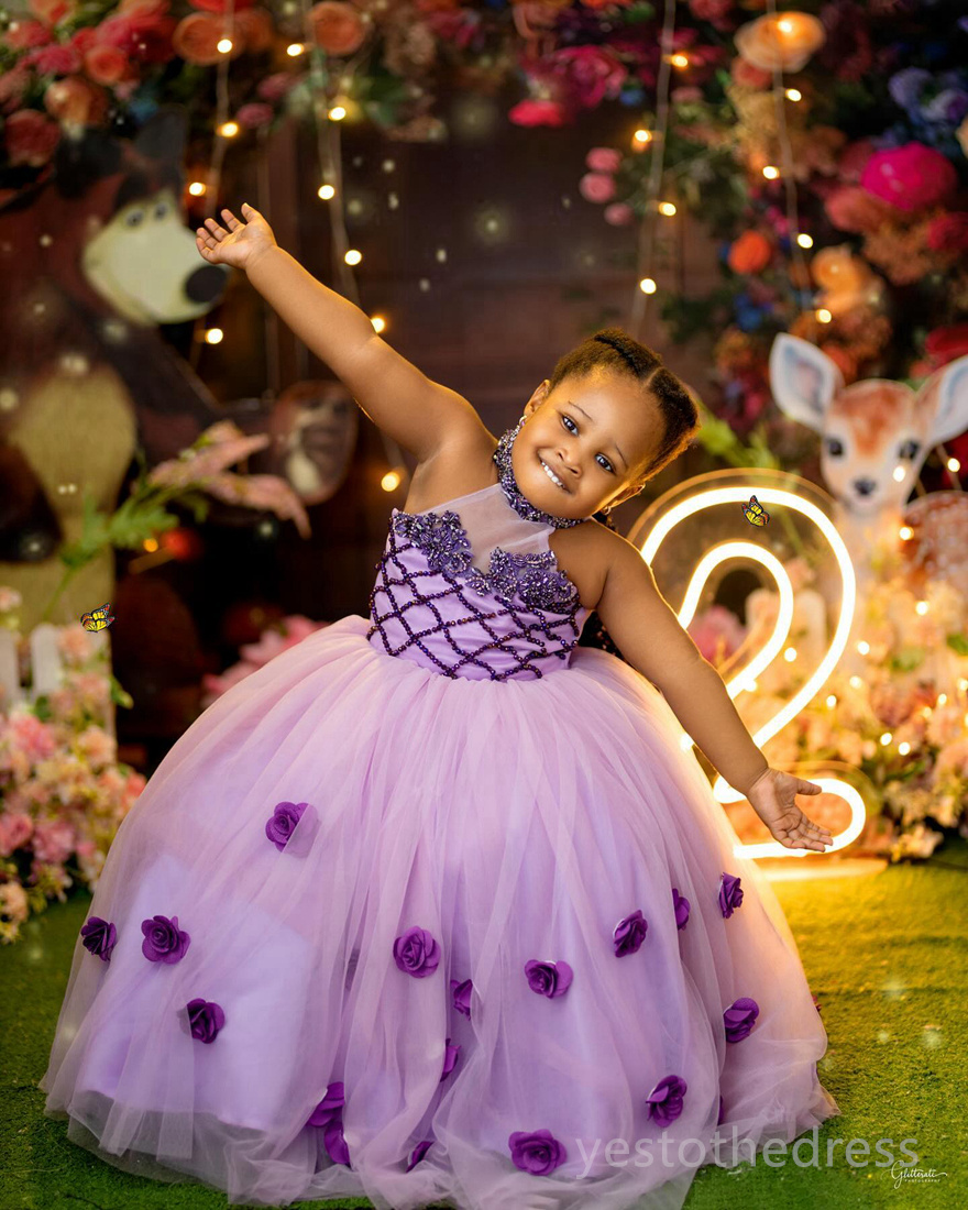 2024 Purple Little Girls Birthday Dress Flower Girl Dress Communion Gowns Halter Pearls Beaded Crystal Princess Queen Birthday Party Dress for Cute Little Girl F127