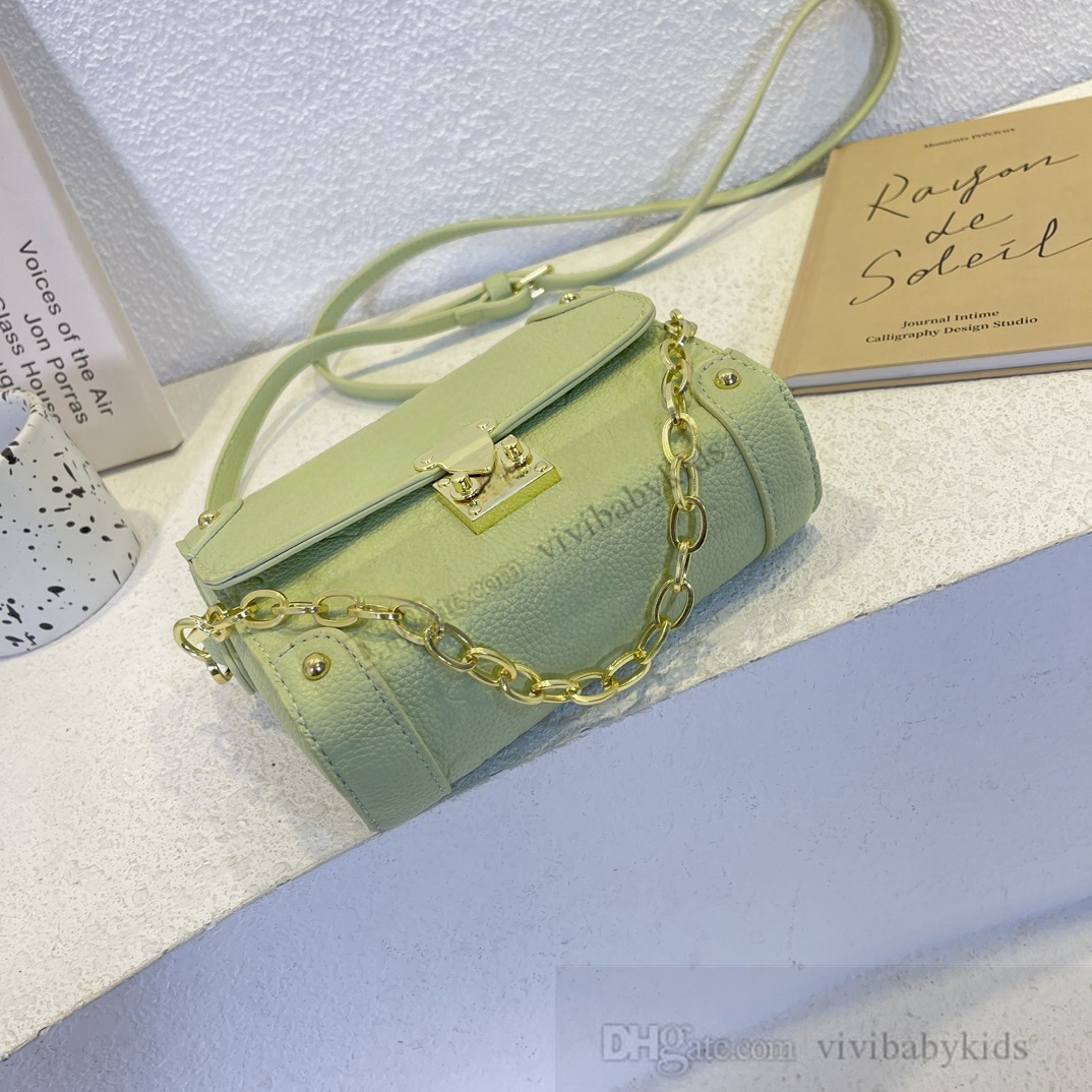 Designer flickor brev prägling handväskor barn metaller kedja messenger väskor barn singel axel fyrkantig väska s1332