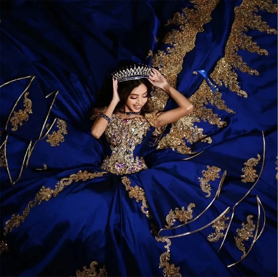 Royal Blue Train Long Train Quinceanera Lace Beading Vestidos de 15 Anos قبالة فساتين عيد ميلاد الفتيات المكسيكيات المكسيكي