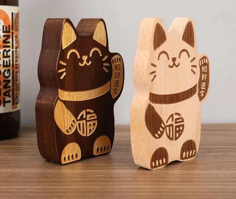 Cute Lucky Cat Solid Wood Fridge Magnet Decorative Home Multi Functional Portable Beverage Bottle Opener Fast DHL