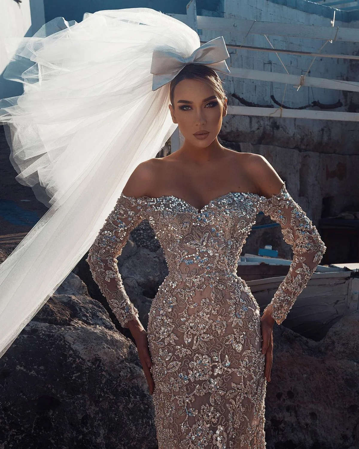 Designer Mermaid Wedding Dresses For Women Off Shoulder Long Sleeves Bridal Gown Sequins Beads Detachable Train Dress Custom Made vestidos de novia