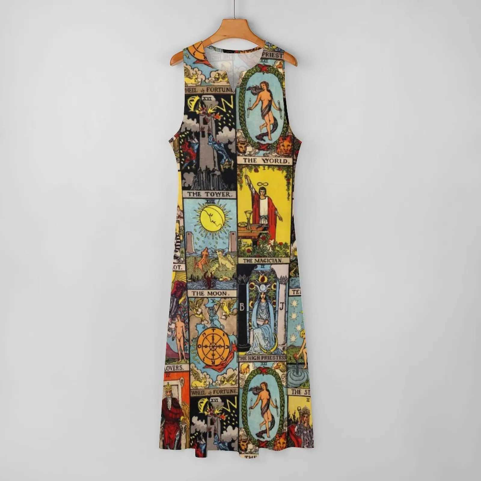 Grundläggande casual klänningar vintage Moon Dress Spring Tarot Art Collage Streetwear Casual Long Dresses Women Mönster Elegant Maxi Dress Big Size 4XL 5XL 240419