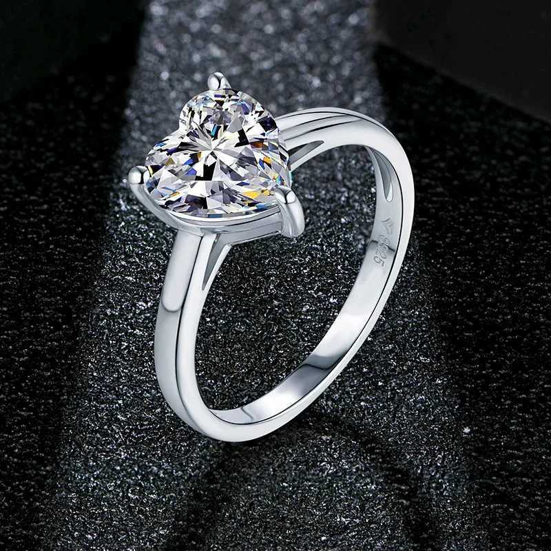 Pierścień Solitaire Attagems 2.0ct 8.0 mm Serce kształt moissanite zaręczyny Women Pierścień Pierścień 925 Srebrny diament