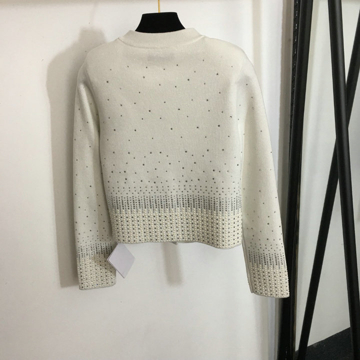 Designer high-end early autumn new heavy industry hot diamond girl feeling full of pop style knitted Cardigan Ladies Blouse, size S-L