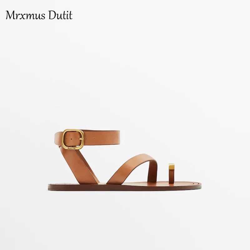 Sandaler MRXMUS DUTIT2023 Summer Fashion New Women äkta läder Flat Clip Toes Sandaler mångsidiga enkla avslappnade strandskor Kvinna Chic 240419